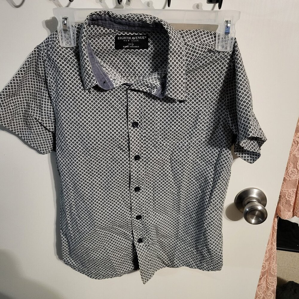 NWOT EIGHTH AVENUE NEW YORK BOYS BUTTON DOWN DRESS SHIRT SZ 10/12